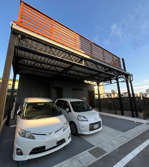 鉄骨＋ハードウッドかっこいいガレージデッキ施工例